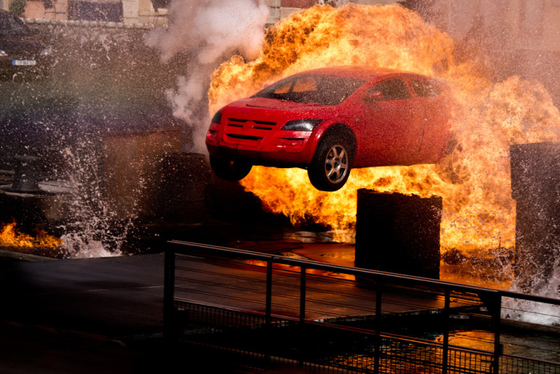 How-Dangerous-is-a-Flaming-Car-Exactly-e1436974679417
